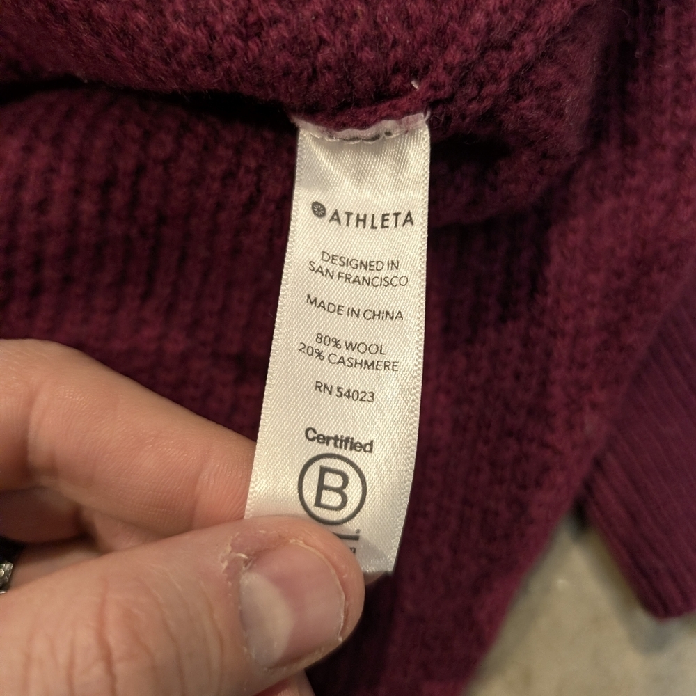 Athleta Turin Wool Women's S Burgundy Sweater Wool/Cashmere Blend - Picture 2 of 7